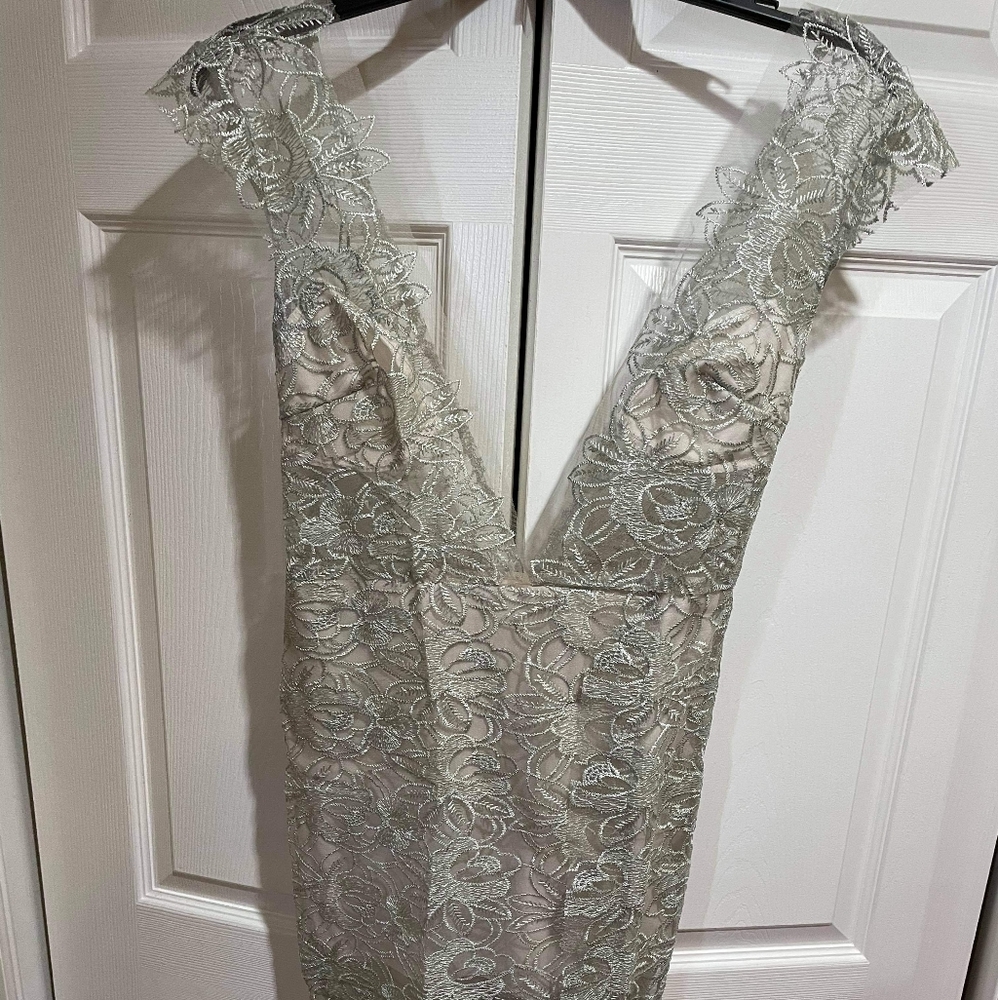 Sexy Deep V Slim Lace Dress